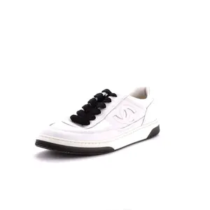 Pre-owned Chanel CC Low-Top Sneakers Leather by Rebag
