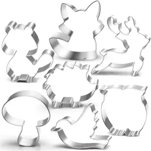 3inches 7PCS Cookie Cutter Set - Fox, Owl, Deer, Bird, Hedgehog, Squirrel, Mushroom, Forest Animal Cookie Cutters Molds for Kids Birthday Party, Car Interior Accessories Baking Supplies Cute Steel Cutting Modern Bakeware