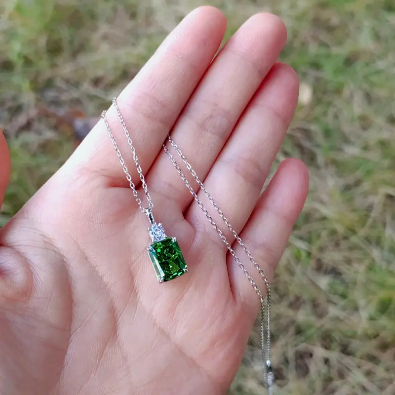 [Silver Perfume Necklace] 1pc 925 Silver Ice Cut High Carbon 7ct Blue, Apple Green 8*10 Perfume Bottle Necklace Pendant