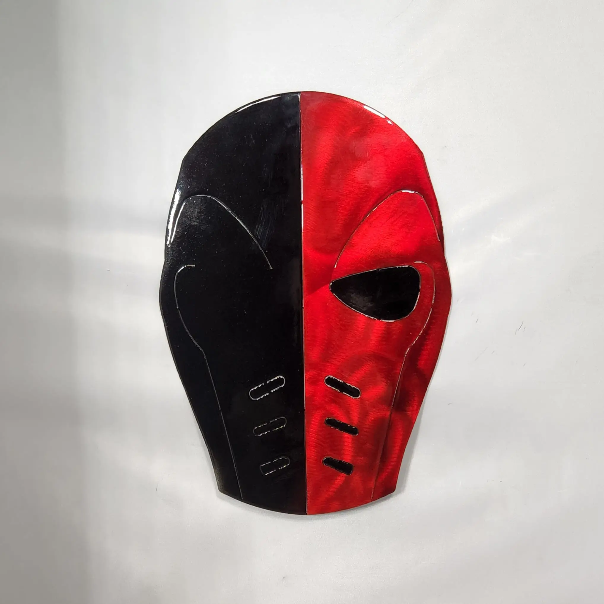 Deathstroke Mask CW Version
