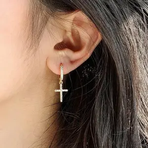 Copper micro-inlaid synthetic zircon cross earrings, exquisite and charming Valentine's Day gift DDES0336, suitable for daily and party wear, 14K gold-plated