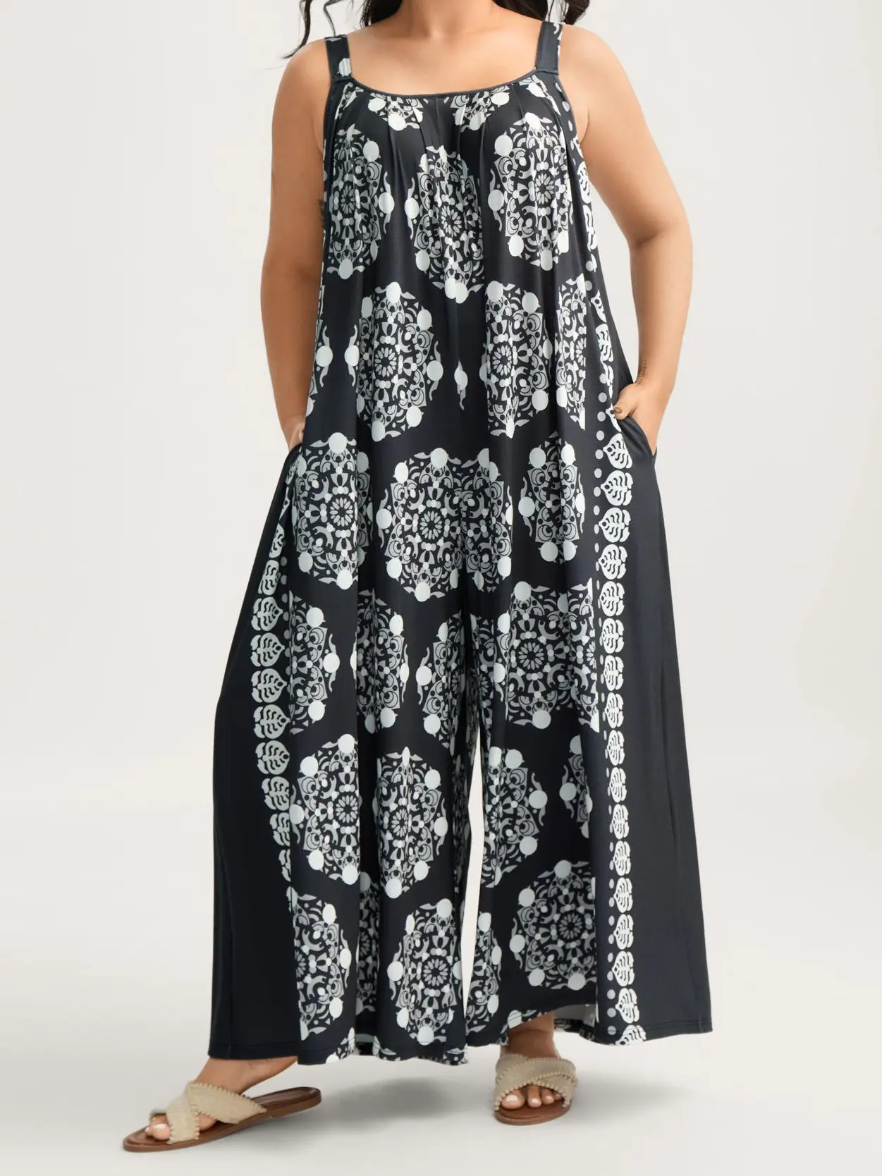 BLOOMCHIC Plus Size Women's Sleeveless Overalls - Stretchy Adjustable Strap Polyester Fabric, Hippie Boho Earthy Clothes, Sleeveless Airflow, Women's Clothing, Summer Outfits, Summer Finds [M-6X], Plussize, Overalls For Women