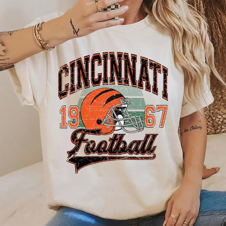 [Sale Up To 50%] Vintage 90s Style Cincinnati Football Shirt, Game Day Tshirt, Cincinnati Team Football Tee, Sunday Cincinnati Mascot T-Shirt, Bengals Fan Apparel Sweatshirt Hoodie