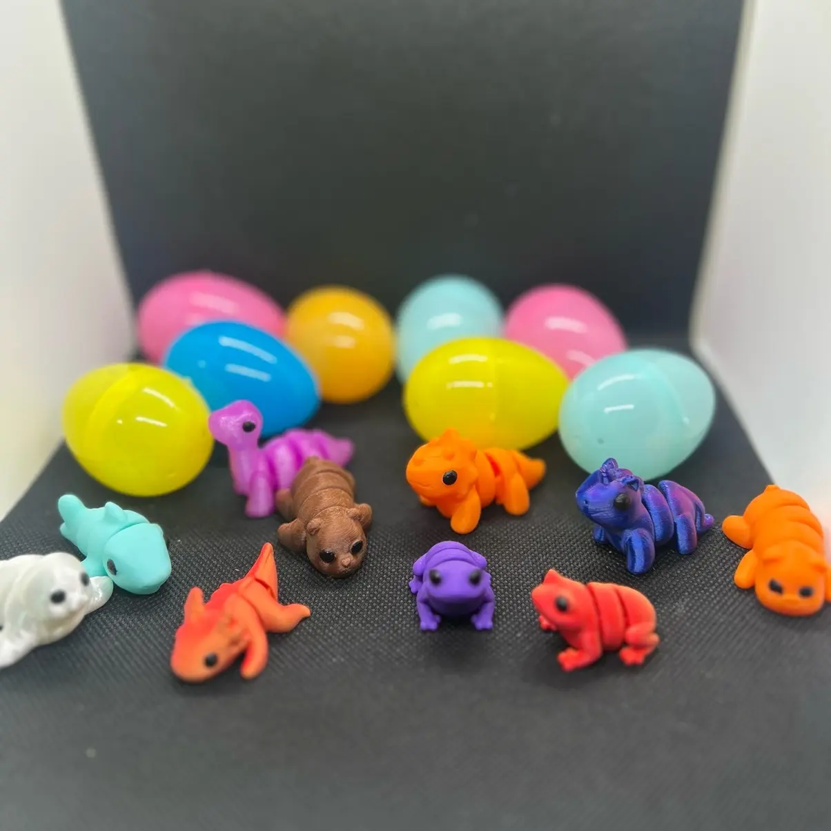 Spring mystery mini egg 3-pack