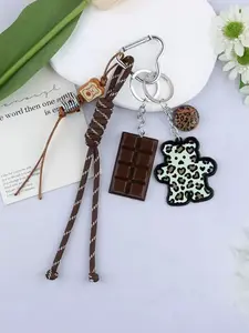 Y2K Vintage Leopard Print Bear Chocolate Keychain, Cute Soft Keychains, Silicone Teddy Bear Charm, Woven Rope Fringe, Bag Pendant, Car Decor, Gift for Girls