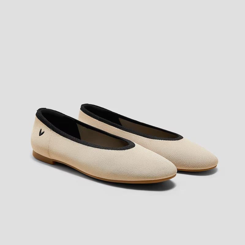 VIVAIA Almond-Toe Nude Flats , Wide Feet Friendly, Lightweight, Mary Janes Flats, Foldable Flats, Mashine Washable, Extra Padding, Non-Blisters, Suitable for Commute, Shopping, Vacations(Nubia)