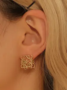 New Fashion Square Hollow Out Earrings, Lightweight Luxurious Style, High-End Multifunctional Earings for Women, High Quality Earrings