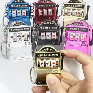 Retro slot machine keychain, creative plastic phone charm, stylish slot machine keychain, practical key ring, a holiday gift for game enthusiasts and collectors, perfect for your boyfriend, Keychain Kawaii, Keychain Pendant