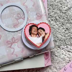 Heated Rivalry Heart Phone Grip, Ilya Rozanov & Shane Hollander Bookish Grip, Gift For Fans, Hockey Griptok pop socket sticky magnetic mount TV Inspired Wireless Foldable Mag-Safe Holder