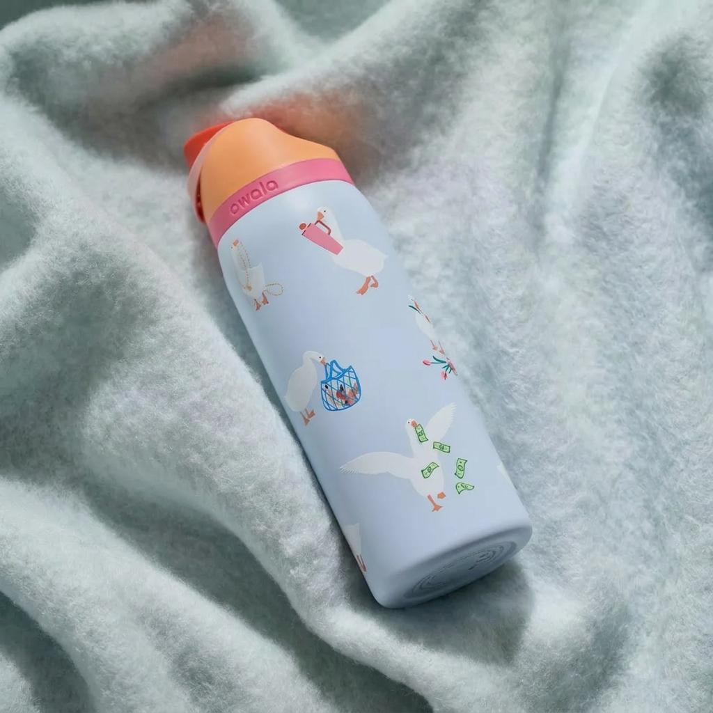 Limited Edition - Owala UO Exclusive Silly Goose FreeSip 32oz Water Bottle, Leakproof, Insulated Water Bottle Button Drinkware