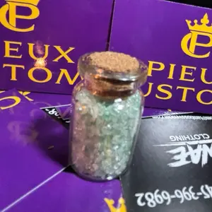PIEUX CUSTOMS Green Strawberry Quartz Crystal Heart Sweet Quartz Heart Chakra Healer Attracts Love Joy Emotional Balance Positive Relationship Energy high vibe crystals (small valve)