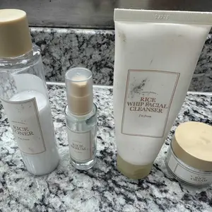 review image 0