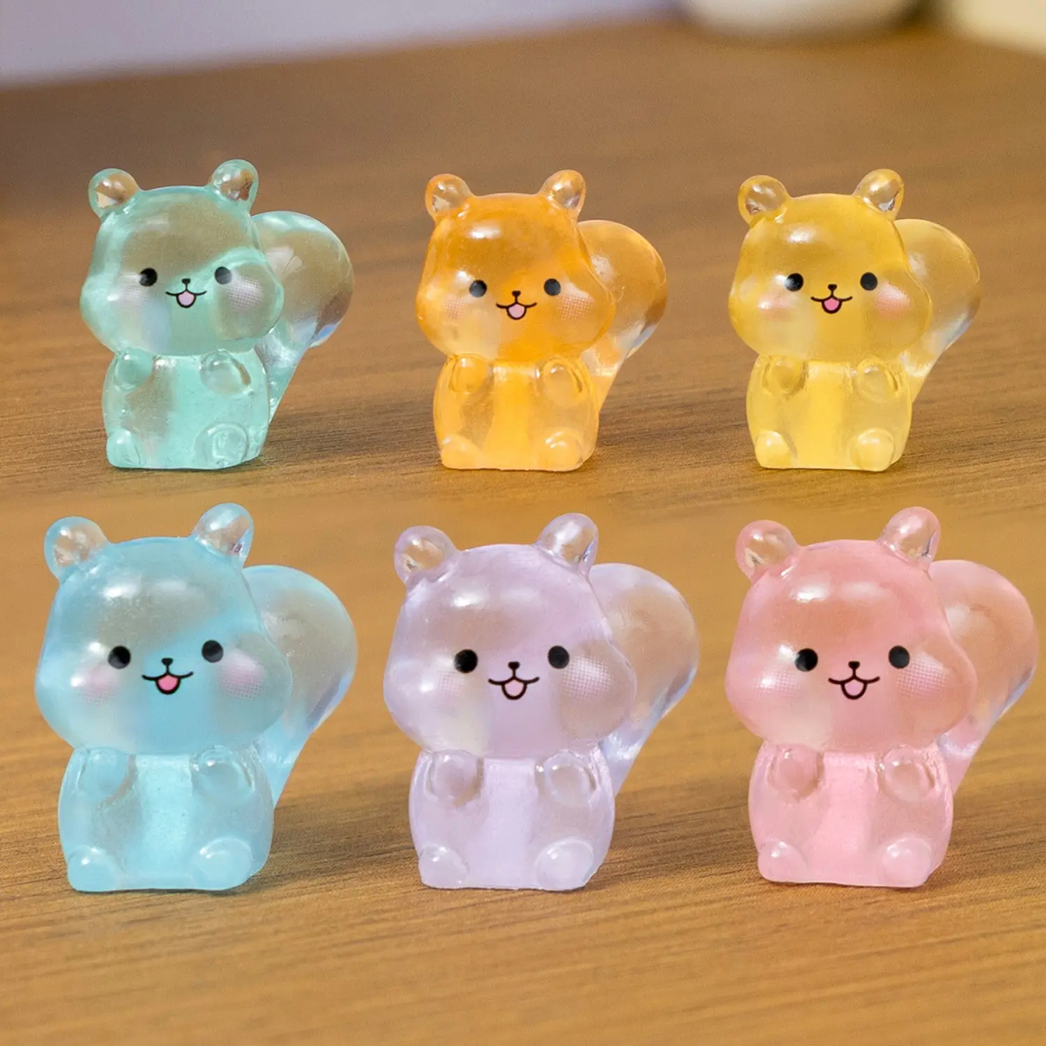 6/12/24Pcs Mini Resin Squirrel Cute Animal Design Colorful Resin Squirrel To Hide Plastic Miniatures for Home Decor Micro Garden Home Landscape Aquarium Xmas Craft Gifts Party Favors Collectible Decorative Figurines, Decoration Figure