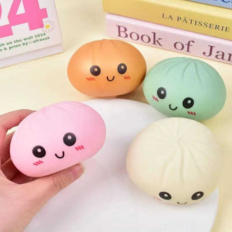 Cute Glitter Dumpling Squishy with Steamer Box, Soft Elastic Anxiety Relief Toy, Desk Decor & Gift for Kids and Adults
