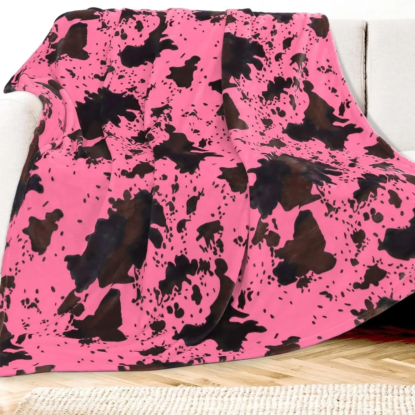 Cow Print Fleece Blanket, 1 Count Soft Cozy Throw Blanket, Lightweight Blanket for Couch, Warm Napping Blanket for Home Office Travel, Bedroom Accesso