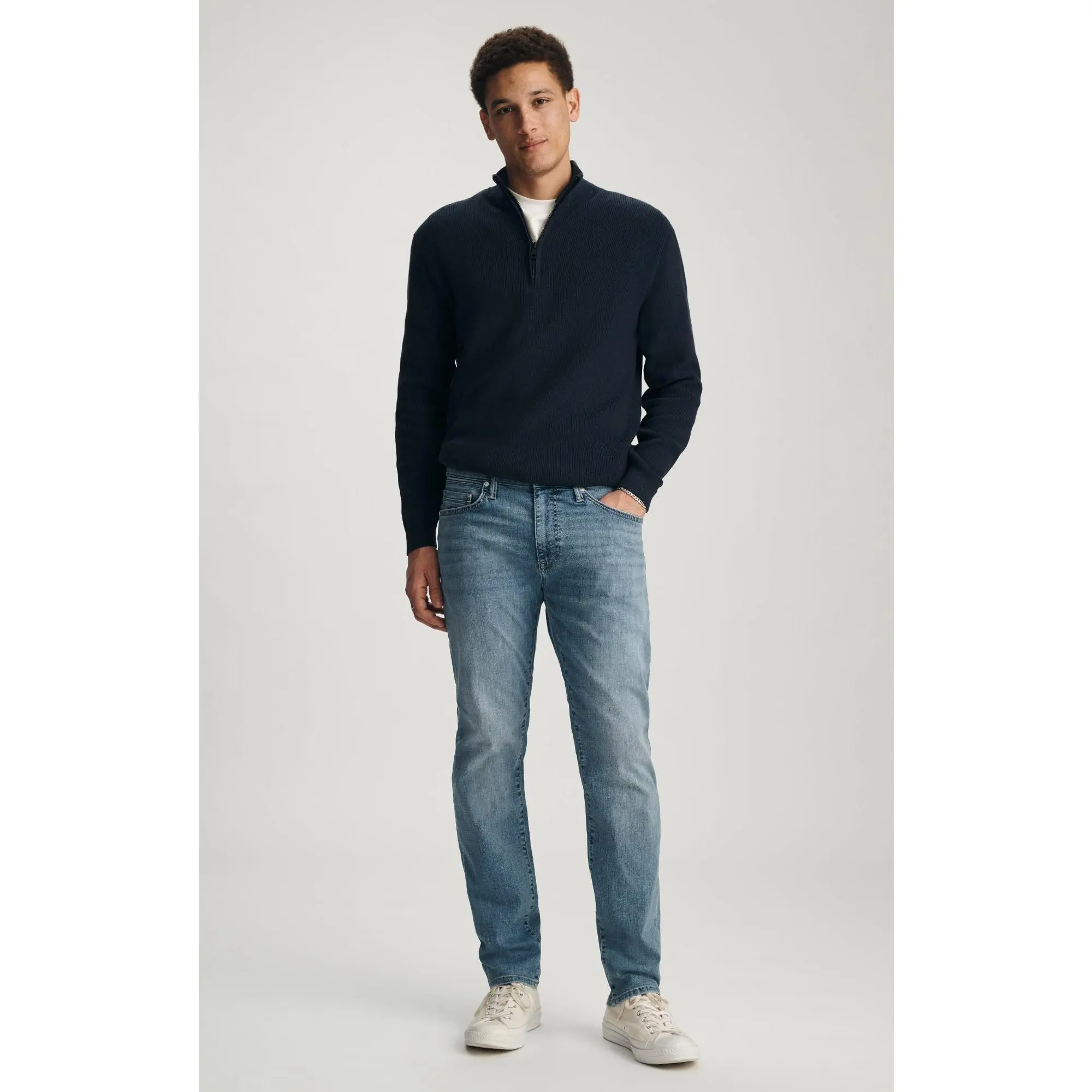 Men's Marcus Slim Straight-Leg Jeans - Mid Brushed Organic Vintage, Menswear Bottoms, Classic