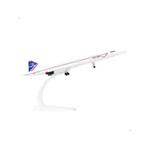 Model Concorde Singapore 1:300 20cm