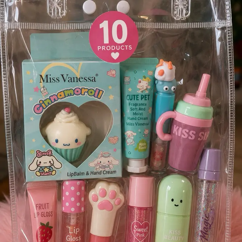 Combinacion de caja  con piezas de Lip Balm, Lip Gloss y Lipstick - Cos