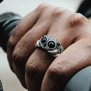 Exaggerated Animal Jumping Spider Ring | Trendy Gift for Her
