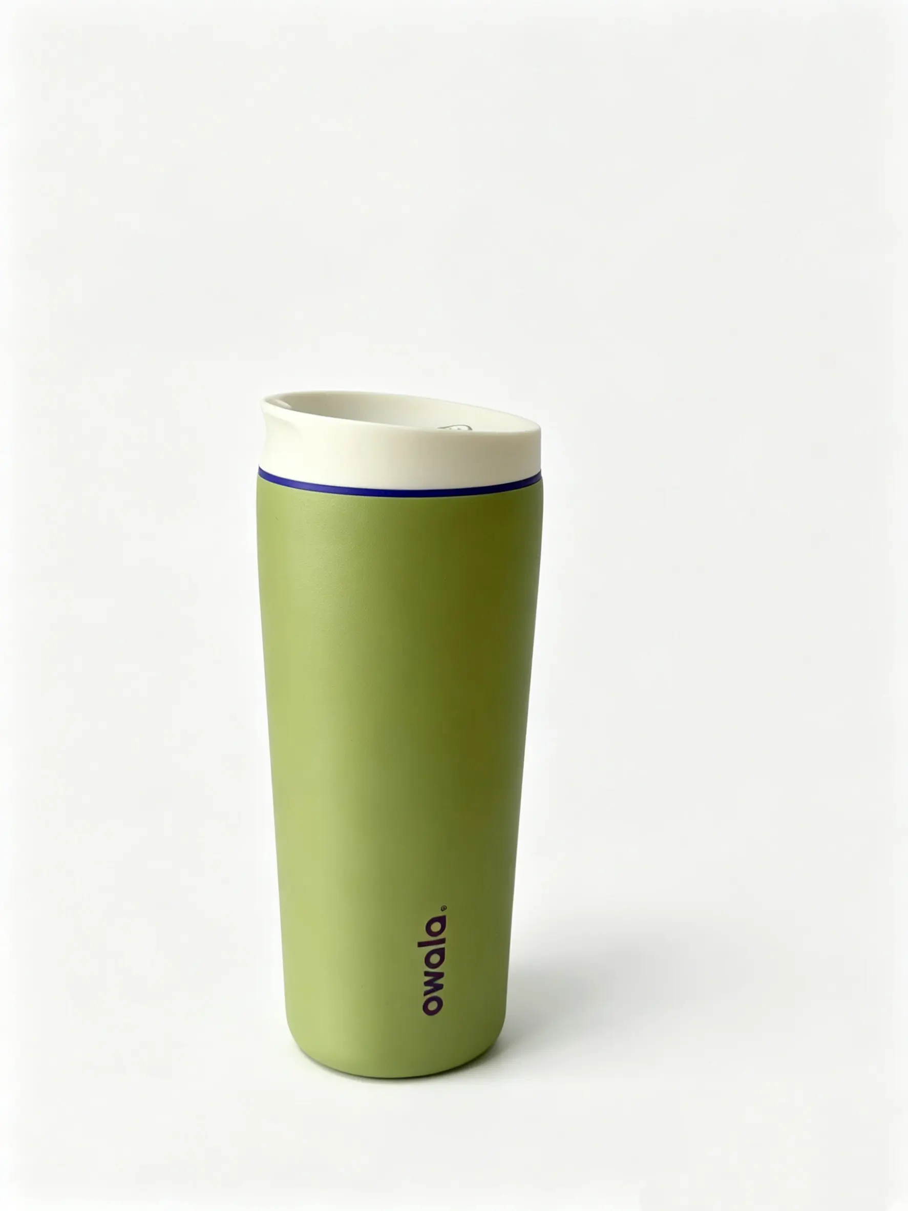 Owala 20oz Vacuum Insulated Coffee Tumbler Matte Green Travel Mug with Splash-Proof Lid Stainless Steel Reusable Cup for Commute Work Camping Keeps Drinks Hot Cold All Day Drinkware Flasks Portable Bottles