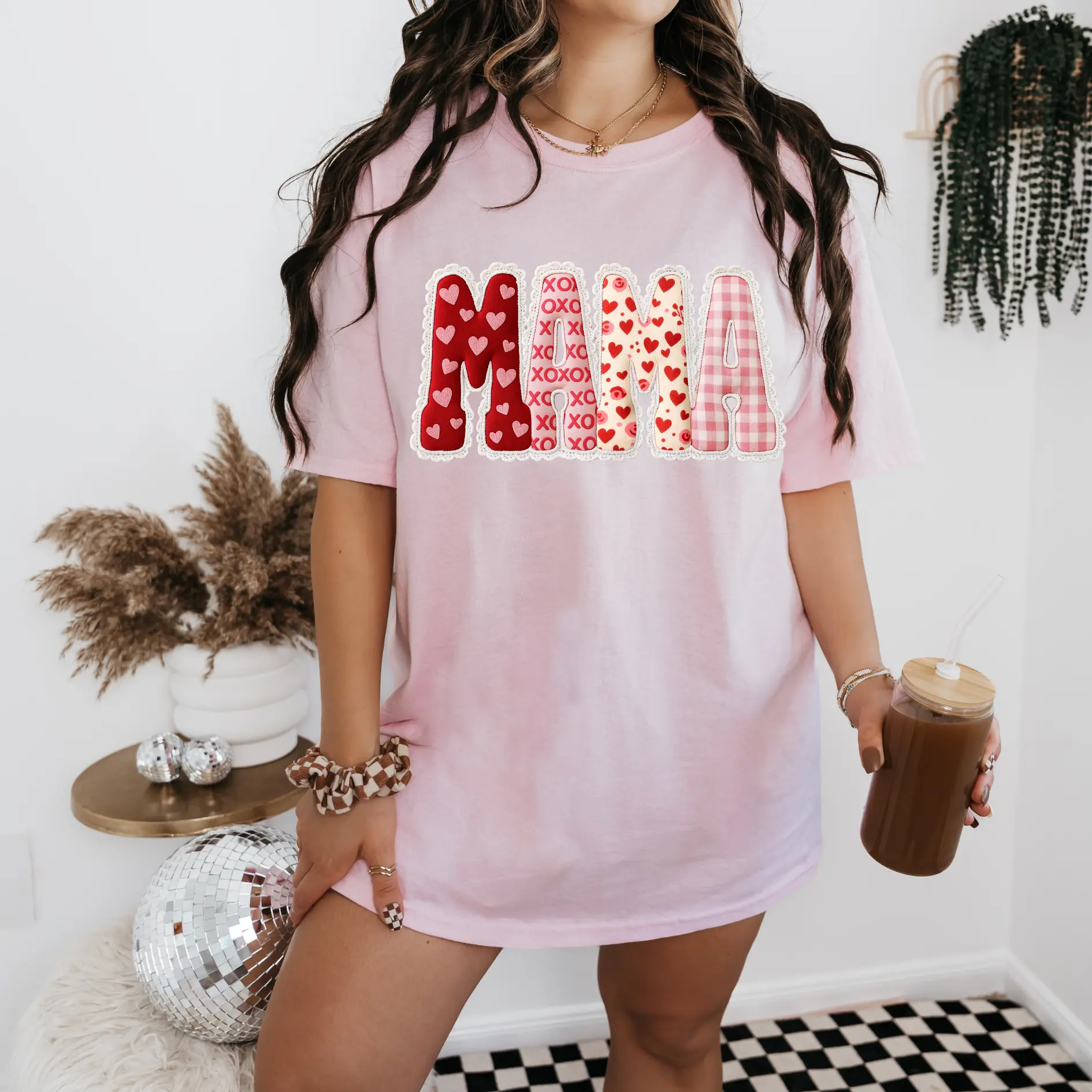 valentines day lace mama graphic T-shirt/sweatshirt
