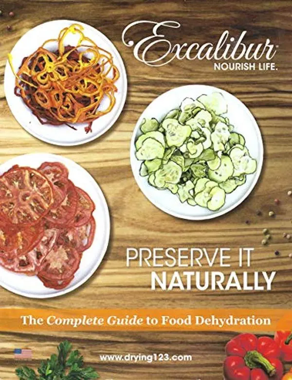 USED Book - Preserve It Naturally: A Complete Guide to Food Dehydration by Robert Scharff & Associates (Paperback) - english