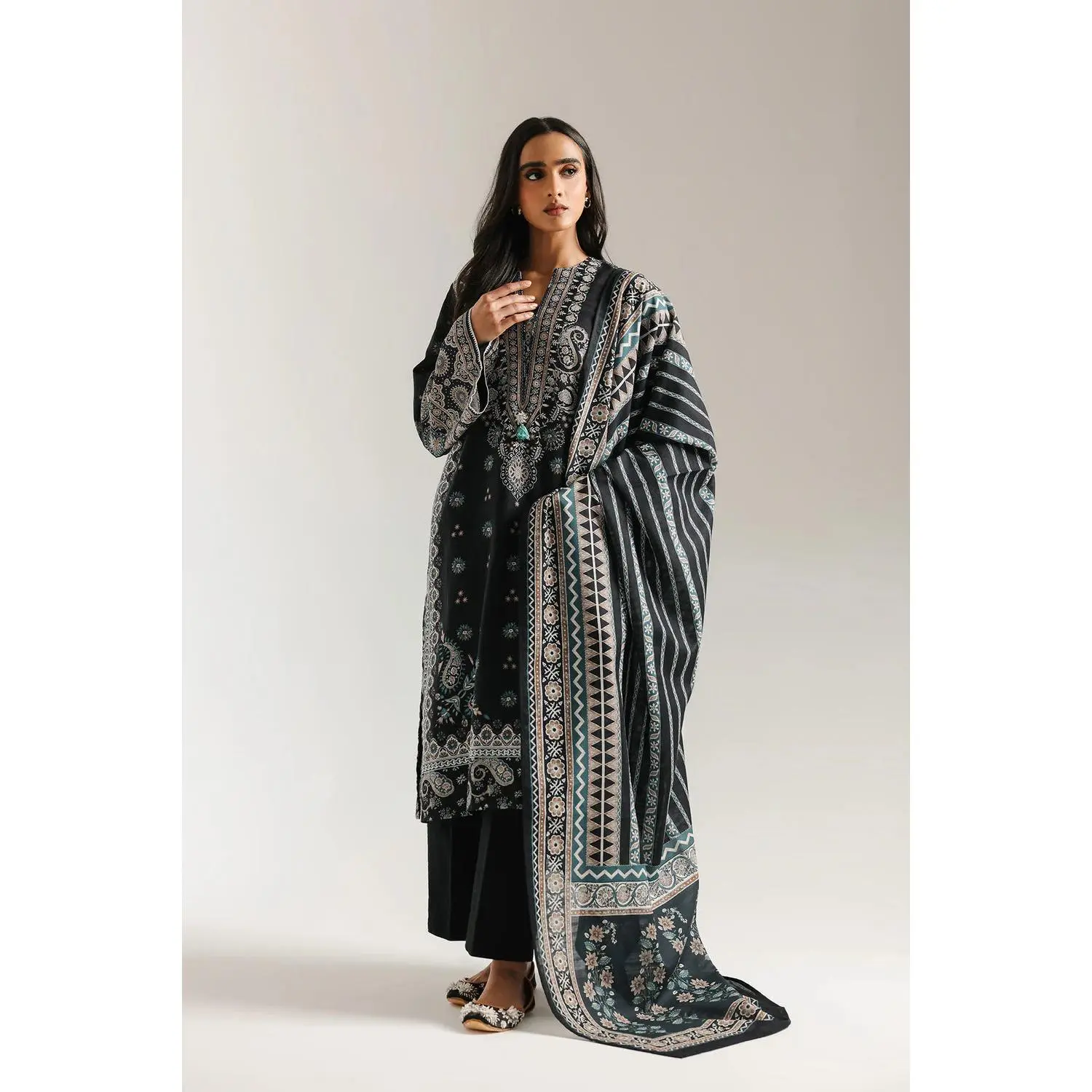 Ethnic - E0759-202-902 Three piece Printed Khaddar