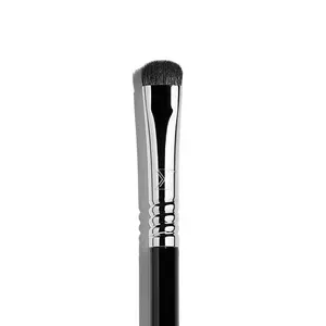 Sigma Beauty E20 Short Shader Brush