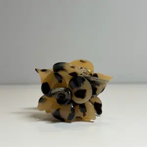emille Tortoise Beige and Back Rose Medium Hair Claw Clip Hair Accessory