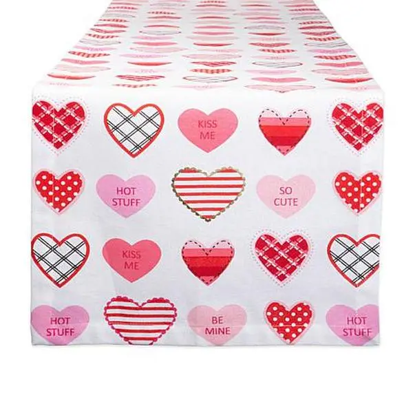 Design Imports Sweet Hearts Print Table Runner - 14" x 72"