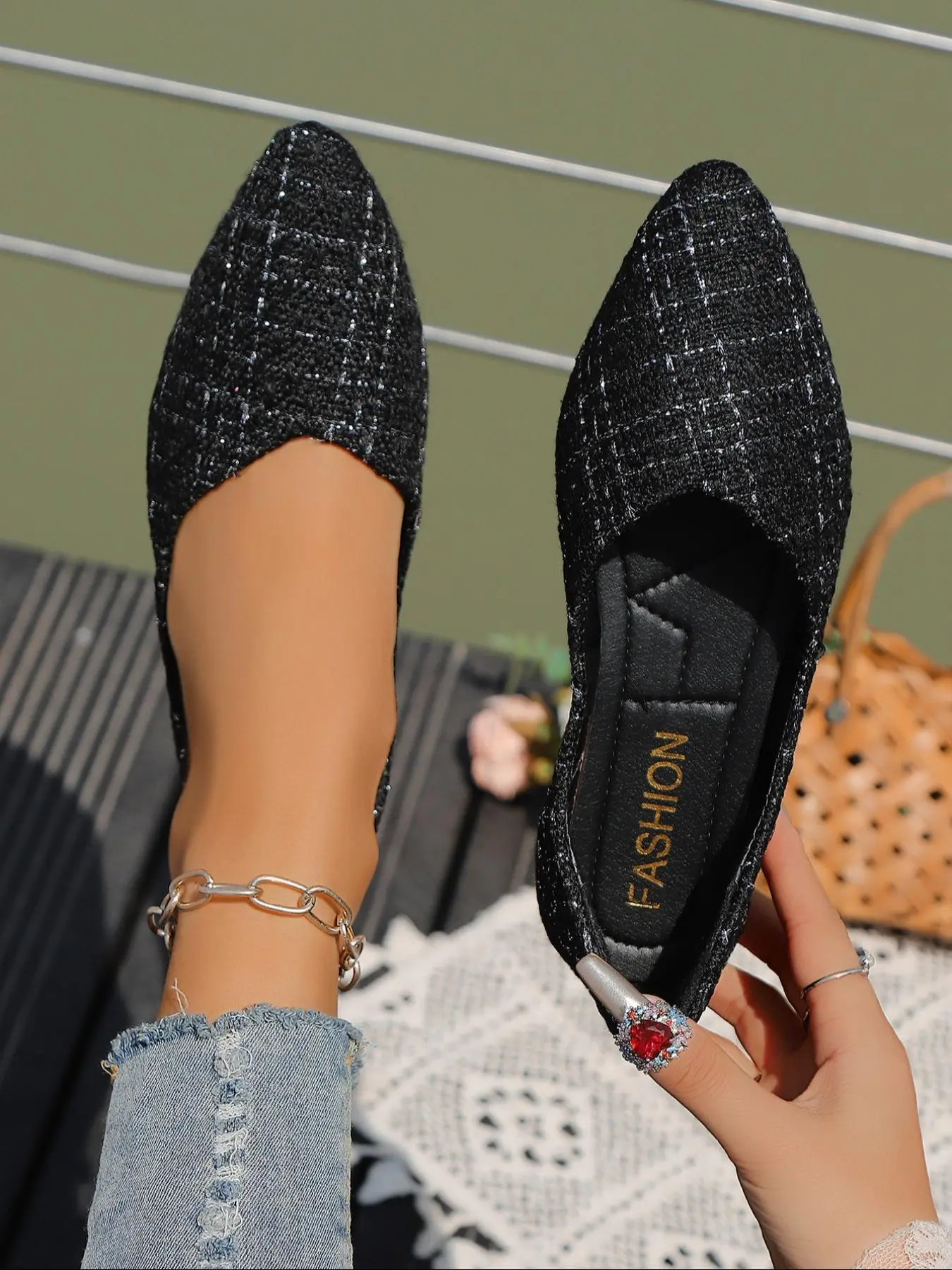 Women's new fashionable pointed-toe flat shoes, Ballerina Flats Shoes, essential for daily casual wear, fashionable and elegant shoes for various occasions, comfortable slip-on design, suitable for students to wear, Slip Ins Shoes