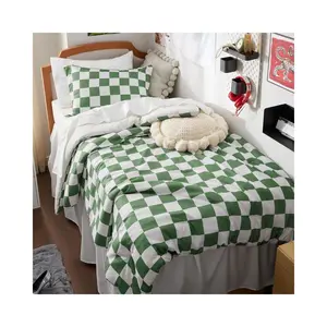 Twin/Twin XL Comforter Set - Twin Extra Long Comforter Set, Checkered Dorm Bedding for Boys, 2 Pieces, 1 Soft Green Comforter and 1 Pillow Sham