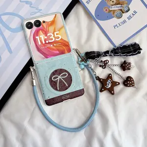 PU leather bow pattern magnetic phone case, Cellphone Cover, Accessories, supports wireless charging. The hard PC back panel protects the phone. Suitable for Motorola Razr 2024, Razr 2025, Razr 2026, Razr 70 Ultr