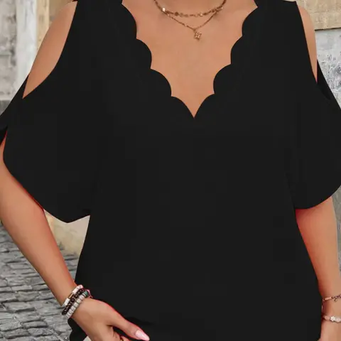 【Plus Size】 Solid Wave Print V Neck Tee, Elegant Fashion Casual Short Sleeve T-shirt for Daily Outdoor Wear, Women Plus Clothing for Summer, Chic Casual Top