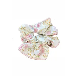 Kinsley Scrunchie- Pink