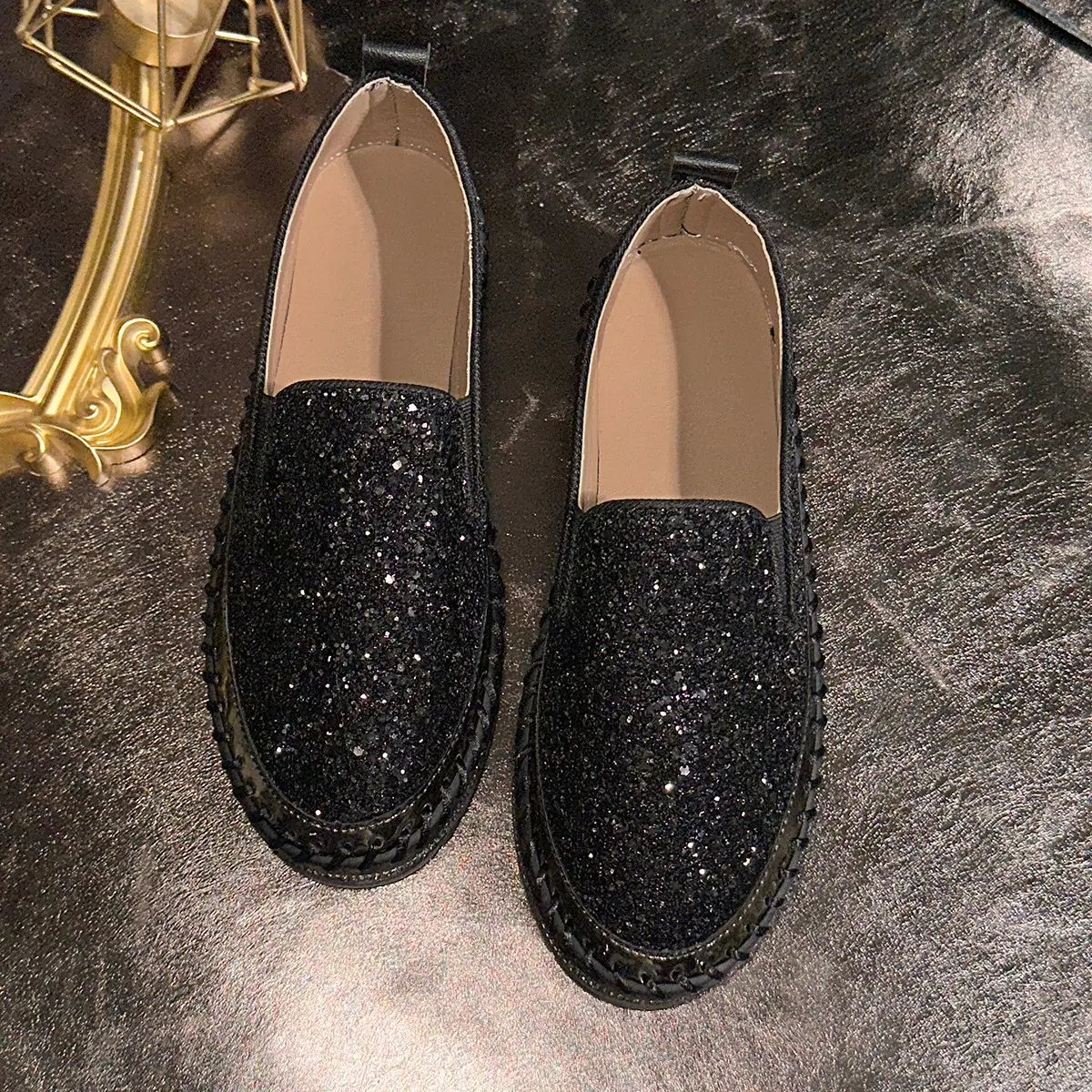 Women's Sequined Slip-On Sneakers, Breathable Mesh Casual Walking Shoes, Lightweight with a Wide Fit for Summer Wear