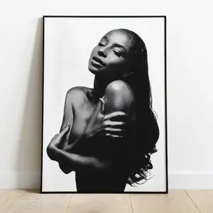 SADE ADU Poster Photography, Printable Poster, Sade Art, Black and White Wall Art, British Singer, Music Celebrity Poster (No Framed)