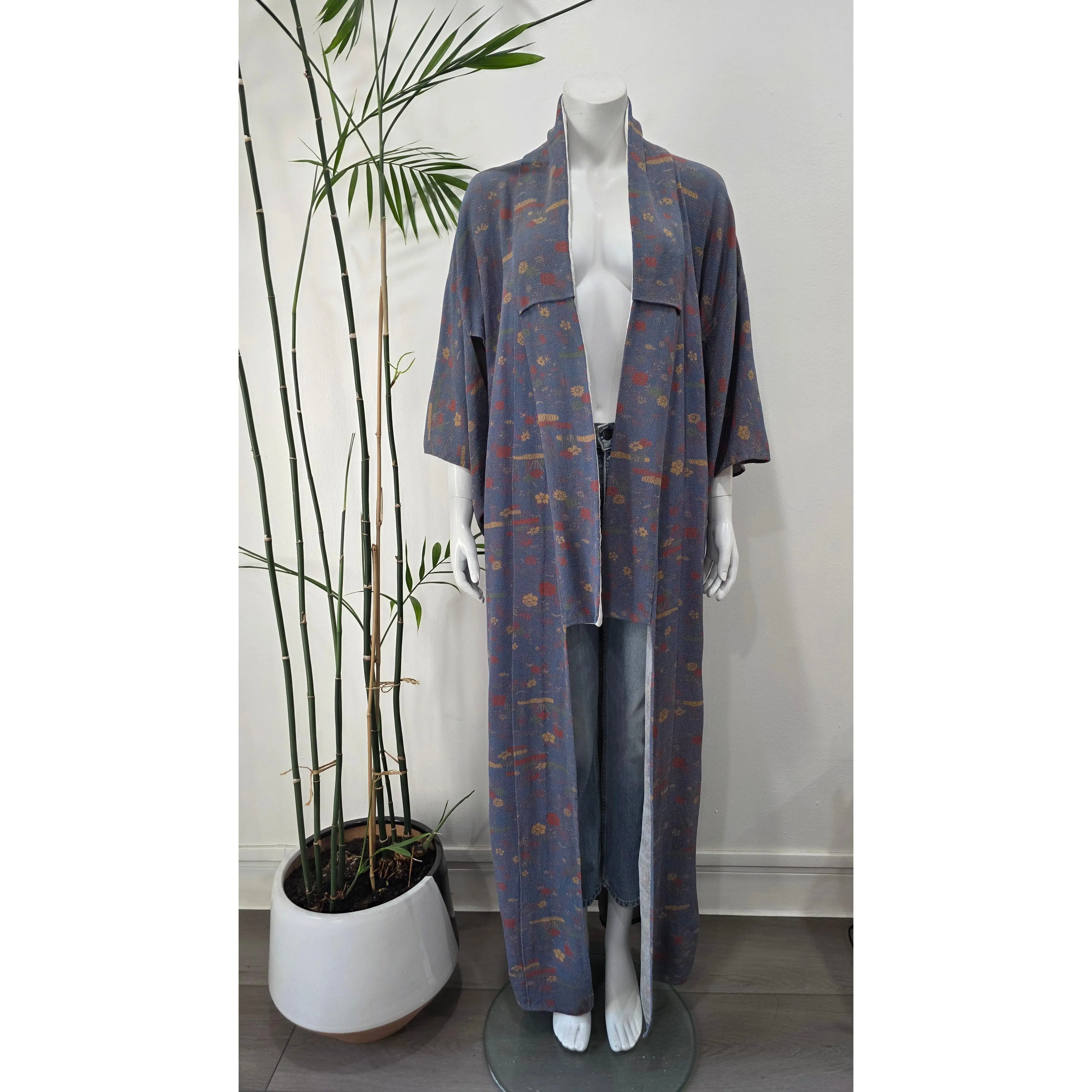 Vintage Floral Ditsy Textured Traditional Japanese Kimono Duster Robe