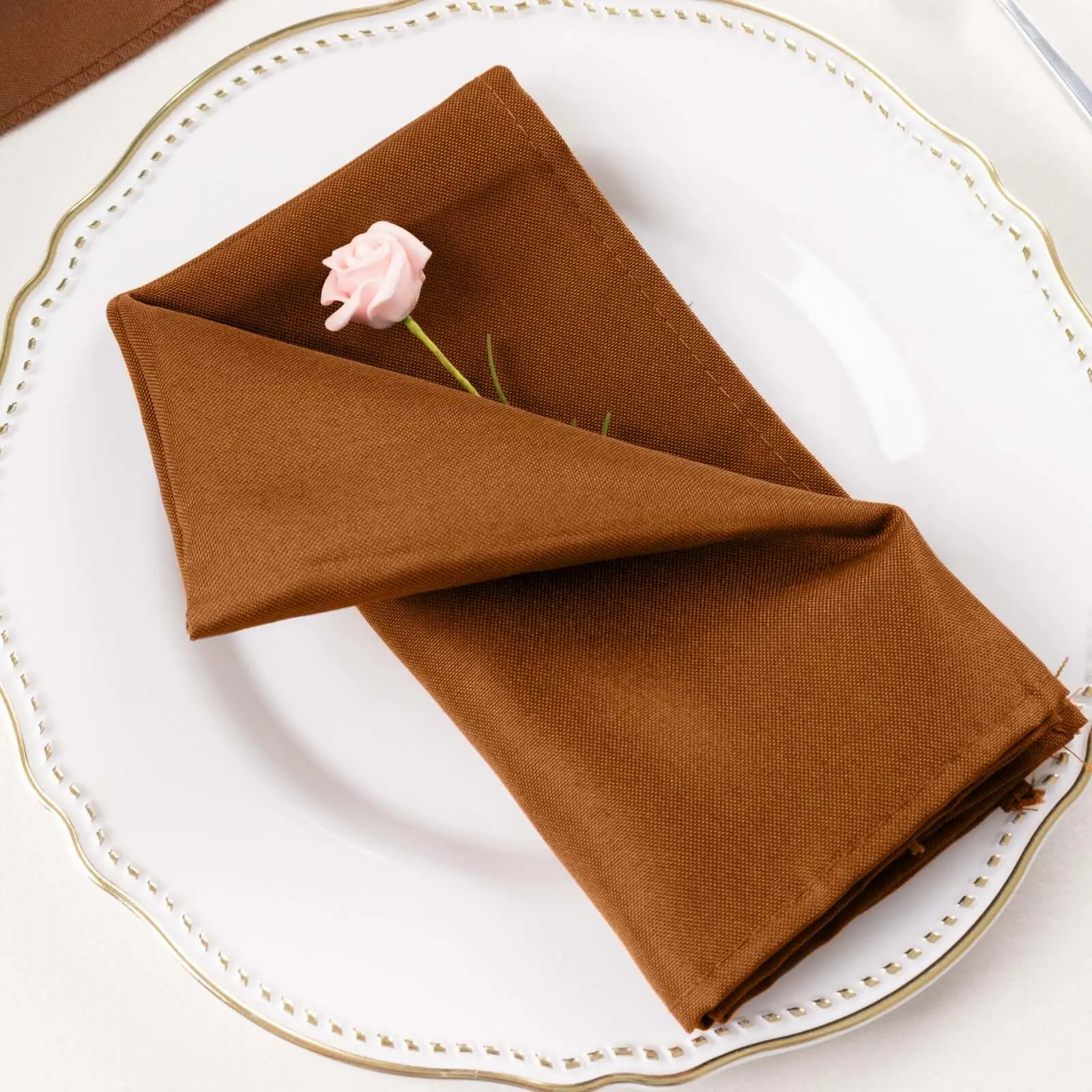 Cinnamon Brown Polyester Cloth Napkins 5-Pack (17"x17"), Restaurant Style Multipack Napkins, Wrinkle Resistant, Machine Wash Easy Care for Birthday, Restaurant Style Napkins