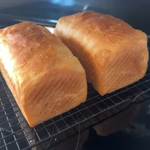 Upgrade Pullman Loaf Pan with Lid, Pullman Loaf Pan 1 LB, Pack Nonstick Sandwich Bread Pan, for Bread, Sandwiches, and Toast, Golden, Deep Side and Corrugated bakeware box mold baking sheet supplies baking tools silicone bakeware cake pan