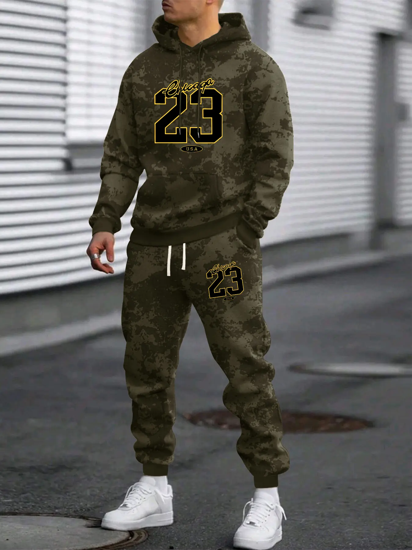 Men's 2-Piece Tracksuit with Chicago #23 Graphic, Casual Long Sleeve Athletic Outfit with Pockets for Loungewear, Hoodie And Sweatpants
