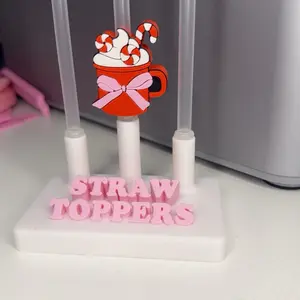 The cutest Christmas straw topper EVER