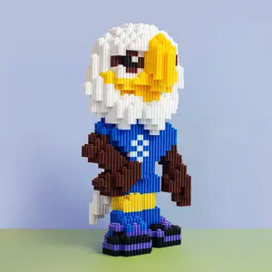 USA Eagle Soccer Spirit Building Block Set - 3D Majestic Bird Micro Bricks for Sports Fans, National Team Colors Desktop Decor, Patriotic DIY Gift for Soccer Season