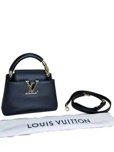 Pre-owned Louis Vuitton Capucines BB/PM Black Taurillon Leather Top Handle Bag
