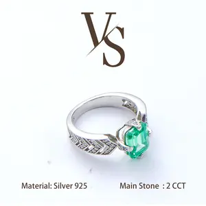 [Venus Jewelry] Lab Created Gemstone 2 CCT Emerald Cut Arrow Band Design Solid Silver 925 Solitare Ring