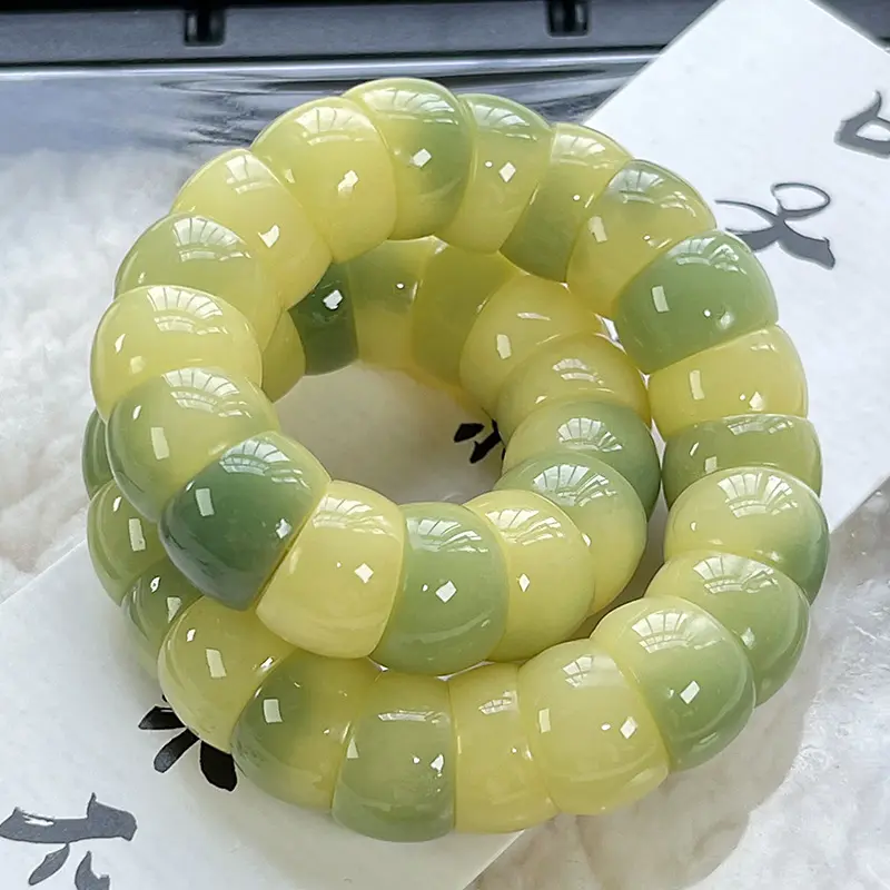 Small green lemon pig intestine (dark an