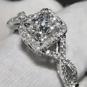 1pc Fashion And Delicate Cubic Zirconia Ring, Perfect As A Gift For Birthdays Or Any Special Occasion