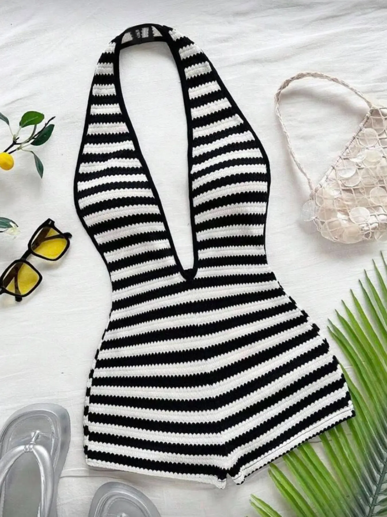 Women's New Fashion Comfortable Versatile Casual Deep V Neck Halter Striped Knit Romper Vest Jumpsuit Shorts Set, Stylish All-Season Wear, Womenswear