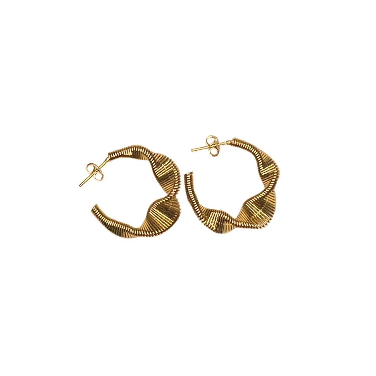 AMOR DEUS Main Attraction Earrings - High-Quality Stainless Steel and Lustrous 18K Gold 1-Inch Hoops