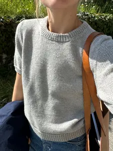 Women's Light Grey Crew Neck Short Sleeve Knit Top, Casual Minimalist Pullover for Spring & Summer, Versatile Women's Knitwear for Street & Office, Women's Clothing